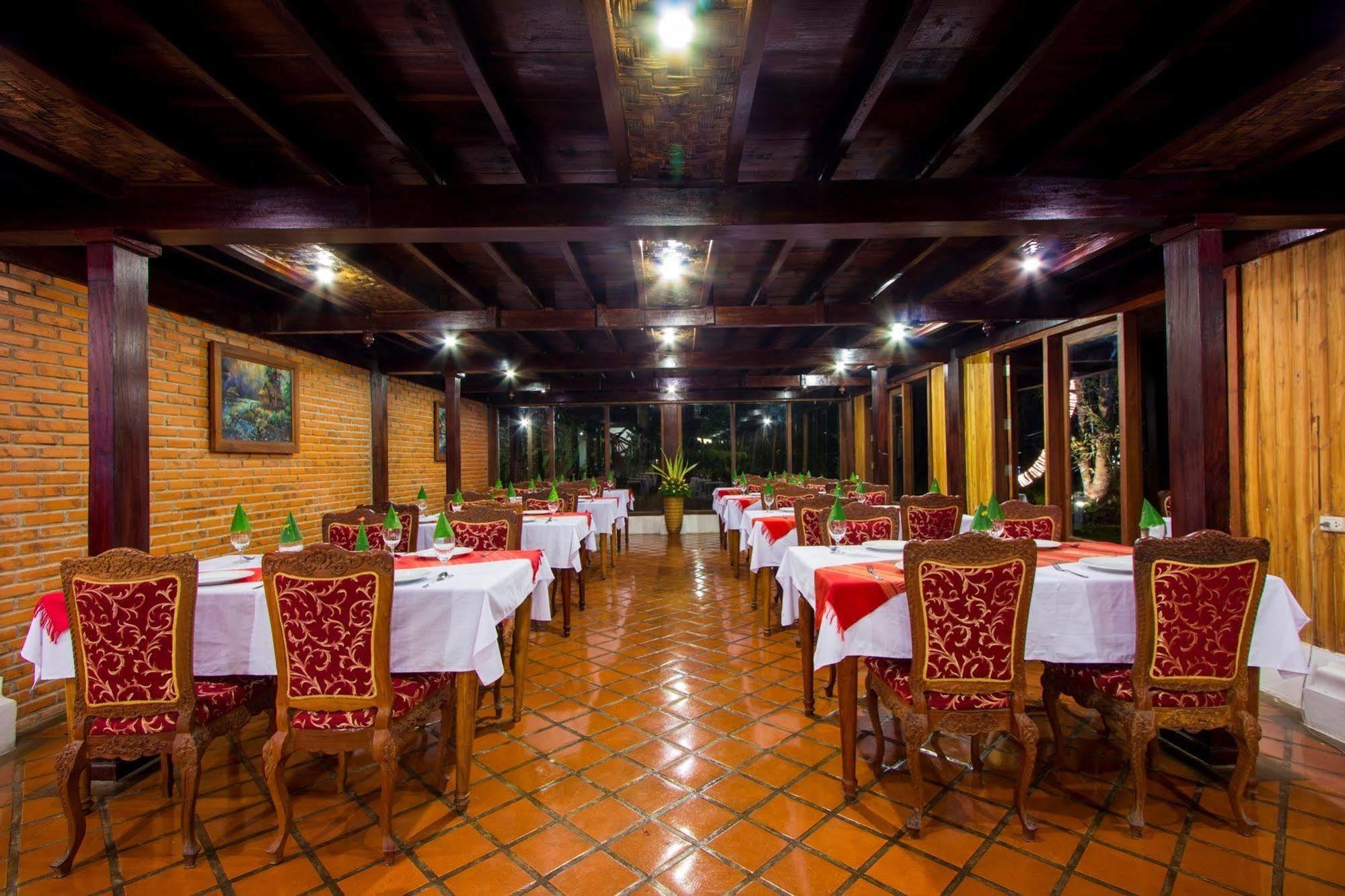Chanthavinh Resort & Spa Luang Prabang Luaran gambar